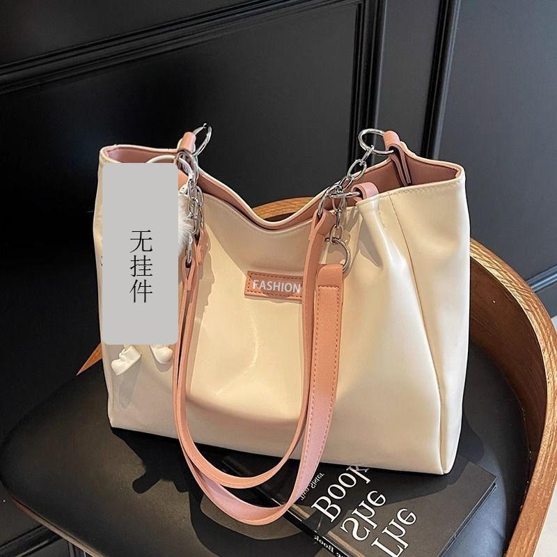Large Capacity New Versatile Single Shoulder College Student Commuting Leisure Niche Fashion Going Out Tote Bag