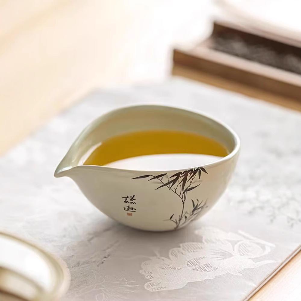 Inkoust z rostlinného popela Bambusový spravedlivý šálek Jednoduchý keramický Domácí Dávkovač čaje Pánský šálek Jednotný šálek Čajové moře Čajová souprava Čajový obřad Náhradní díly