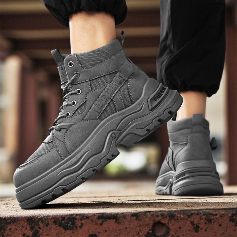 Men Ankle Boots New Outdoor Luxury Platform Men Cowboy Boots Lace Up Anti-Slip Training Shoes High Top Men Motorcycle Boots