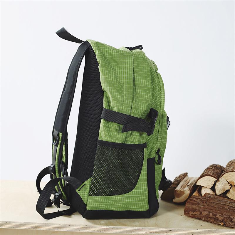 Outdoor-Bergsteigerrucksack Große Kapazität Leicht Wasserdicht Wanderrucksack Schüler-Schulranzen