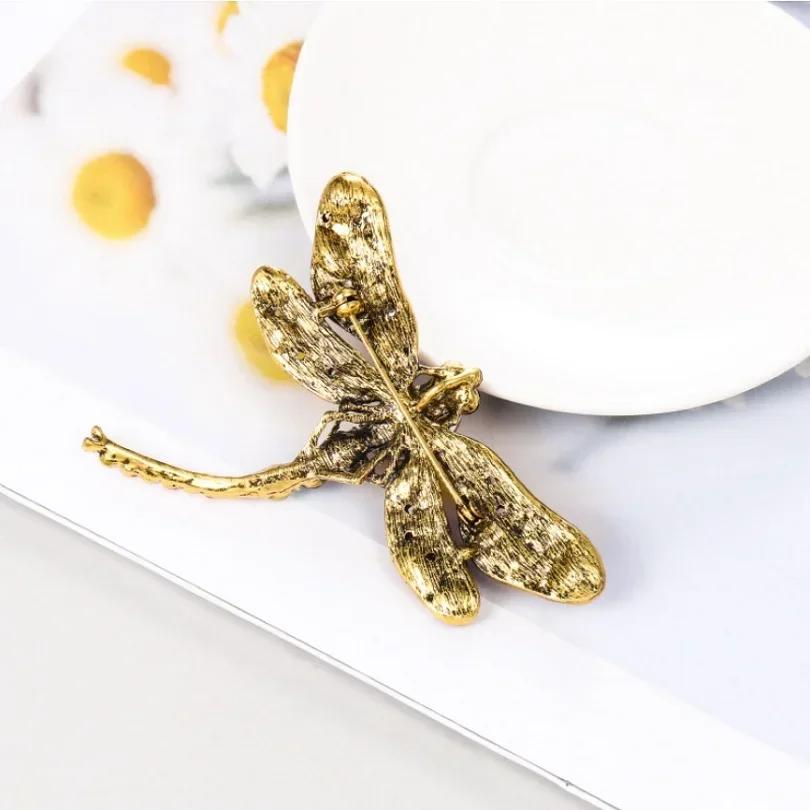 Retro Dragonfly Brooch Female Alloy Inlaid with Diamond Heavy Industry Insect Safety Pin Suit Coat Collar Fashion Pin Accessory