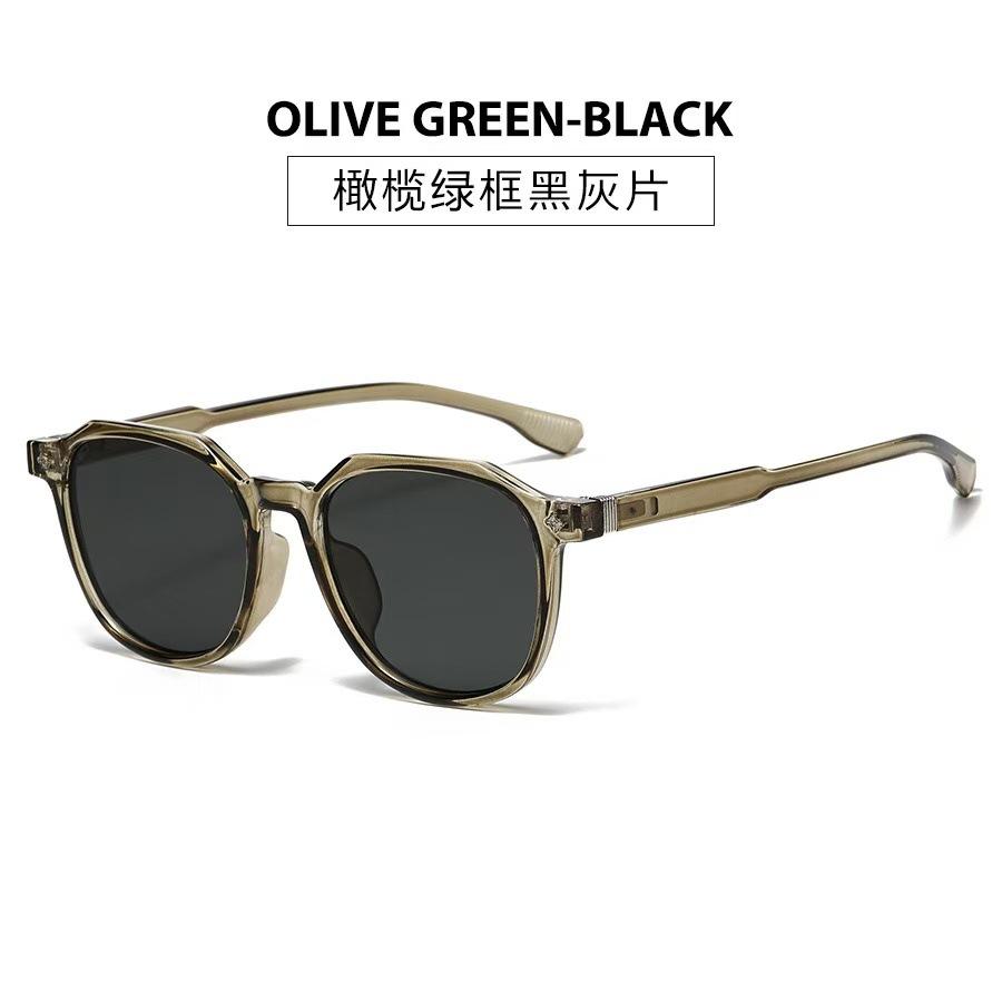 

Retro Stylish Polygon Sunglasses Female Male Retro Rivet Leopard Frame Square Sun Eyewear Male Female UV Protection 400 Sun Eyewear Goggles
