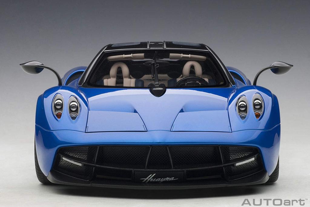 AUTOart Pagani Huayra Blu metallizzato 1/12