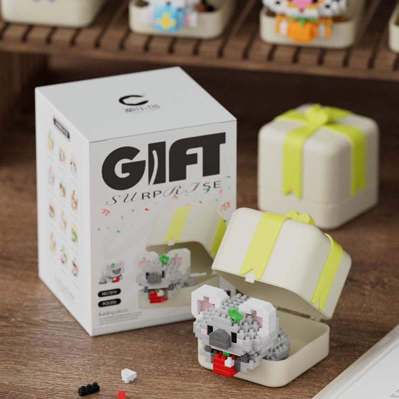 

Милая подарочная коробка с питомцем, совместимая с LEGO: Плюшевый кулон Панда и Кролик, конструктор, развивающие игрушки для детей