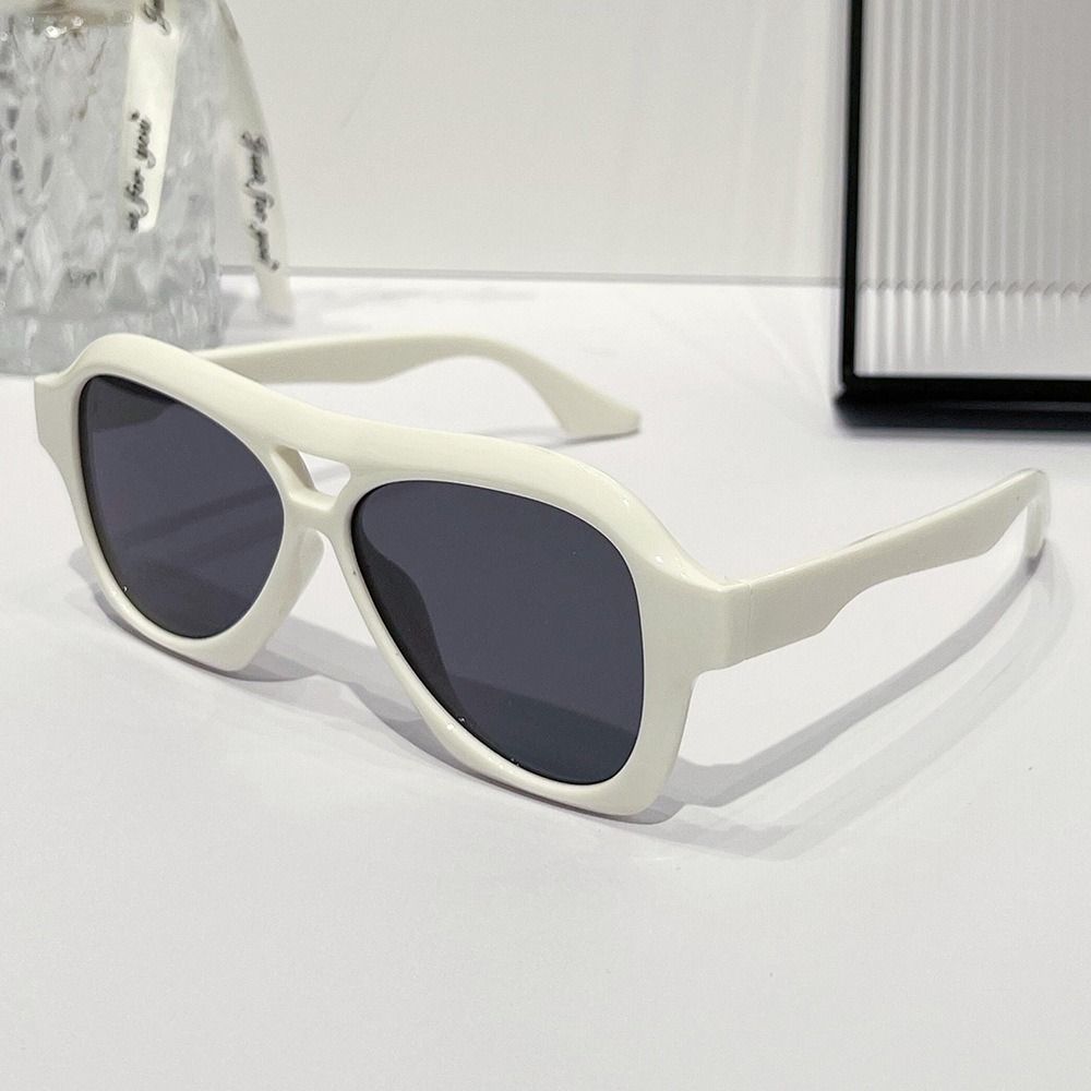 Oversized Double Bridge Sunglasses Retro Black Shades Trendy Pilot Sun Glasses UV4 Eyewear Women Sun Glasses Y2K Eyewear