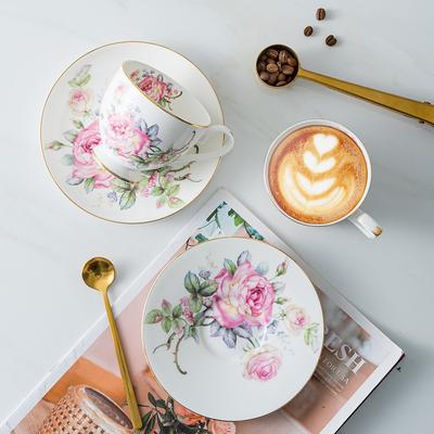 Tazza da caffè in porcellana britannica, tazza per la colazione, set da tè pomeridiano di lusso, tazza di alta bellezza, set di tazze e piatti europei