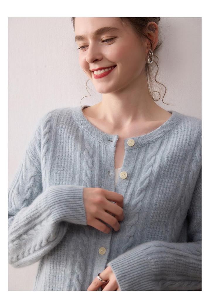 Women's Cashmere Round Neck Knit Cardigan - Autumn/Winter Retro Cable Design