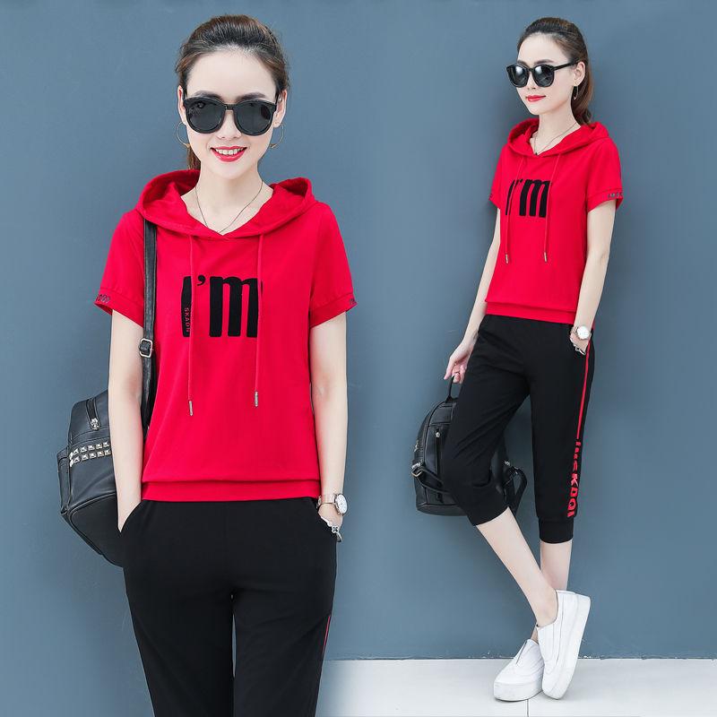

Женский летний комплект спортивной одежды, повседневный комплект для фитнеса, с капюшоном и надписью, с коротким рукавом + шорты, комплект из 2 предметов L красный