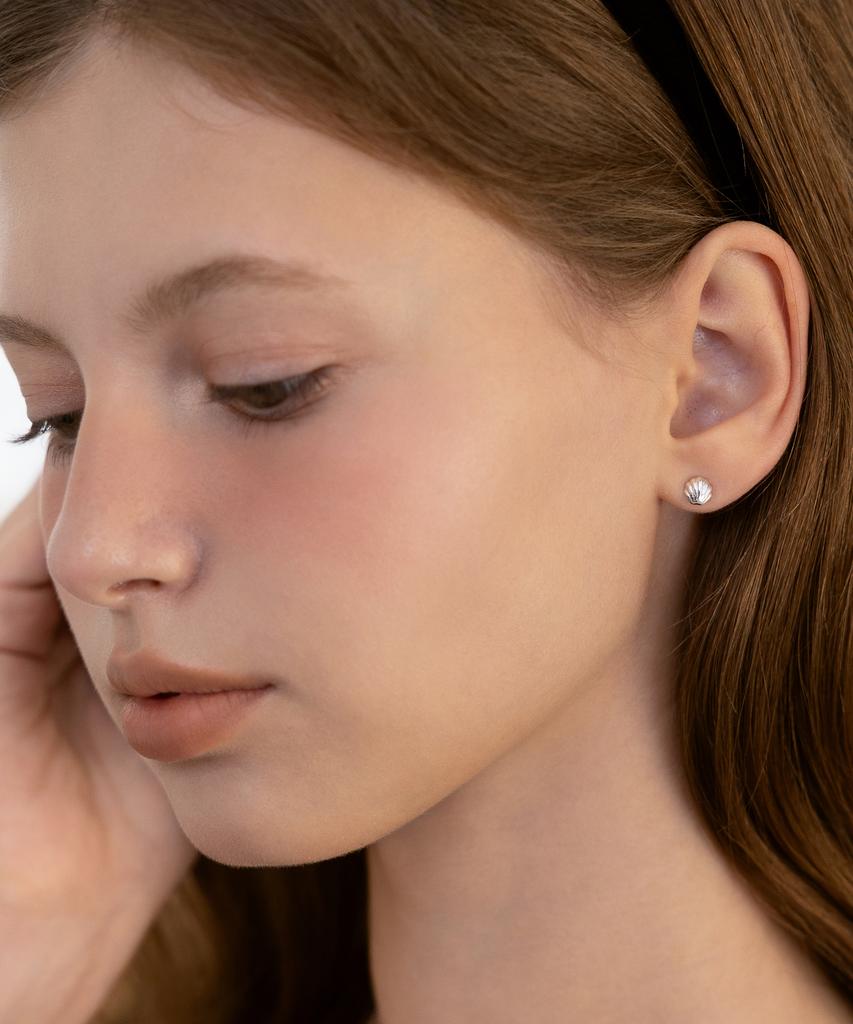 Tatiana (Silver 925) Mini Shell Earrings Ec3252