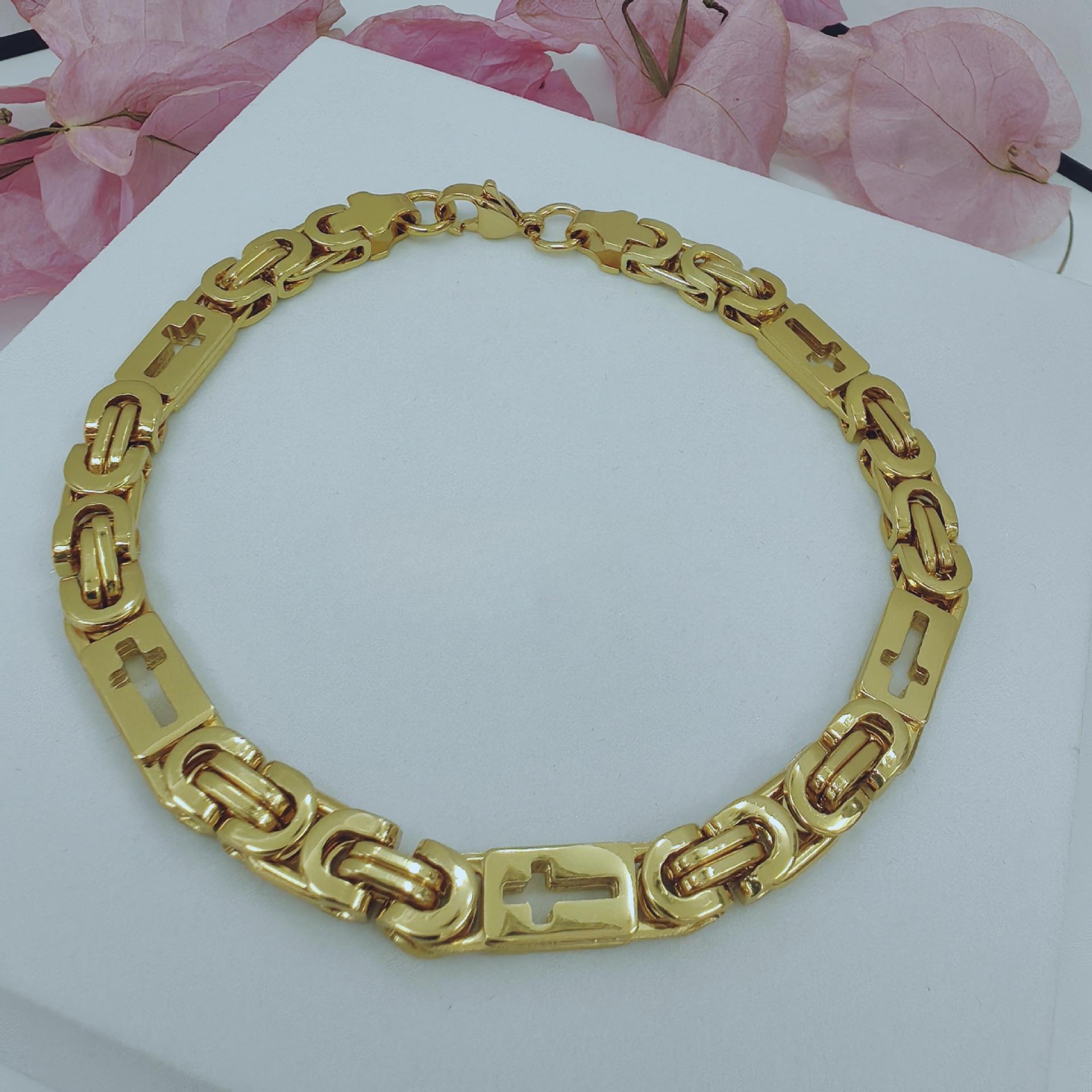 

Fashion Trend Personalized Men s Cross Bracelet Jewelry 2025 22cm