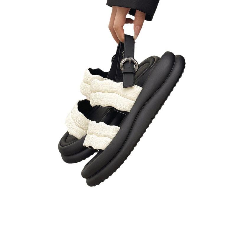 Super soft platform fashion casual word with sandals women's summer new versatile beach shoes