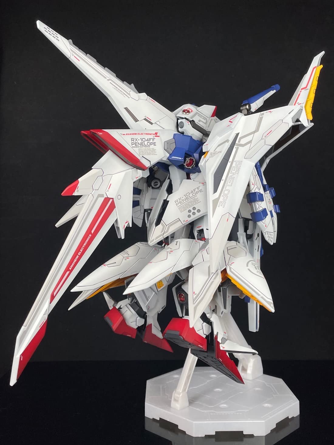 

HGUC Металлический нониус для Penelope металлический внутренний 1/144 (внешний черный, красный) [элемент]
