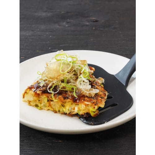 Wahei Freiz Standing Okonomi Spatulas, Set of 2, Hot Plate Friendly, Made of Resin, Dishwasher Safe, Original Yaki Yaki Food Stall RE-7330