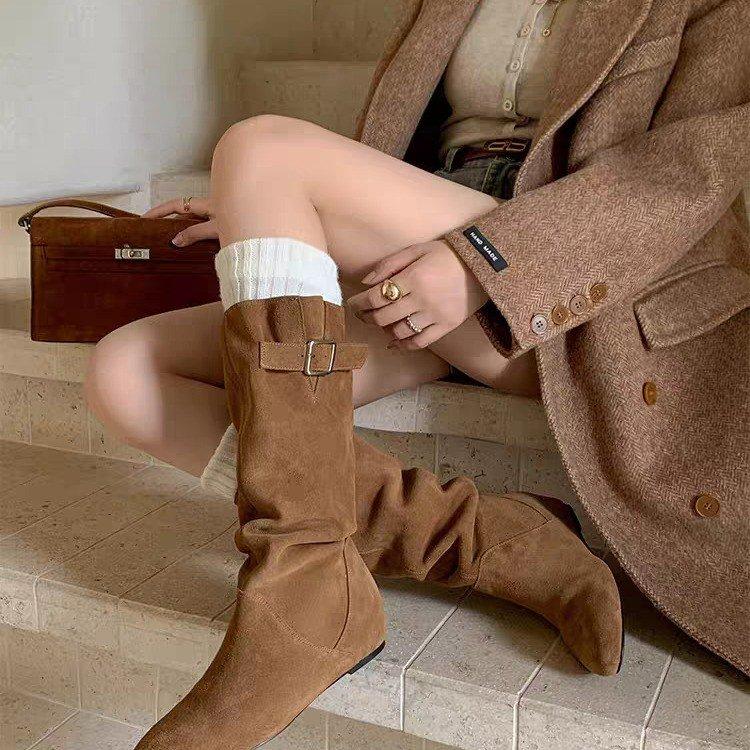 

Модные балетки Женские ботинки Модные до середины икры Зимняя обувь 2025 Дизайнерские готические ботинки Новый тренд для ходьбы Комфортные челси Mujer De Botas 35 коричневый