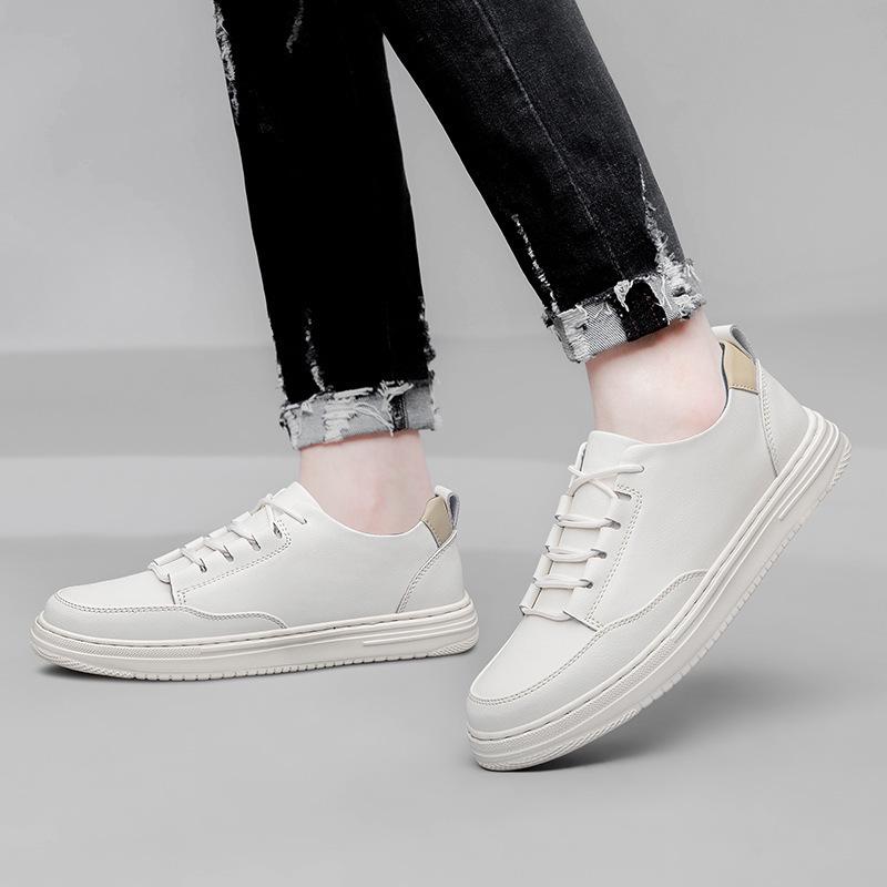 Men's Handmade Retro White Low-Top Board Shoes - Versatile Cowhide Casual Flats for Spring
