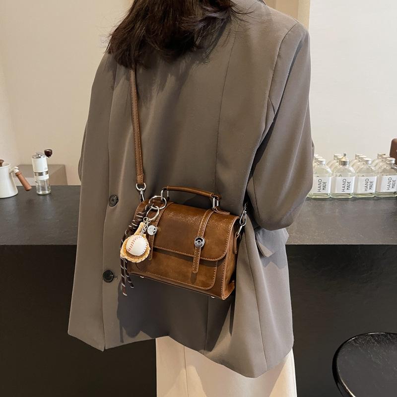 Niche American Texture Portable Small Bag Women's 2025 New Trendy Versatile Commuter Bag Shoulder Messenger Bag