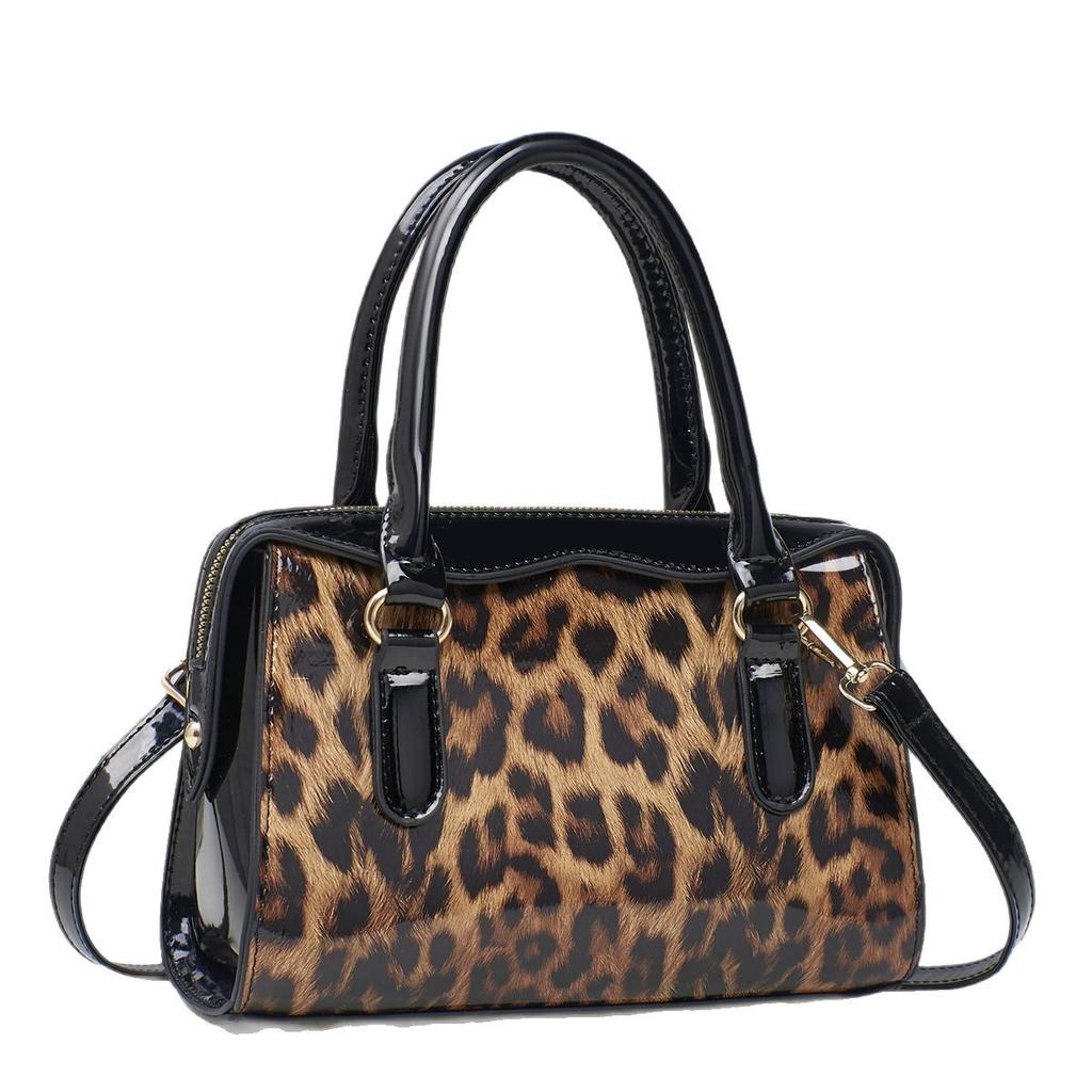 New Fashion Leopard Print Contrasting Handbag Fashionable Large Capacity Shoulder Bag High-value Versatile Crossbody Bag Trendy