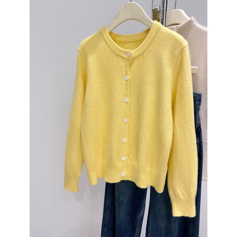 Tender yellow white single-breasted cardigan women's autumn and winter soft waxy long-sleeved top jacket round neck lazy wind knitted sweater