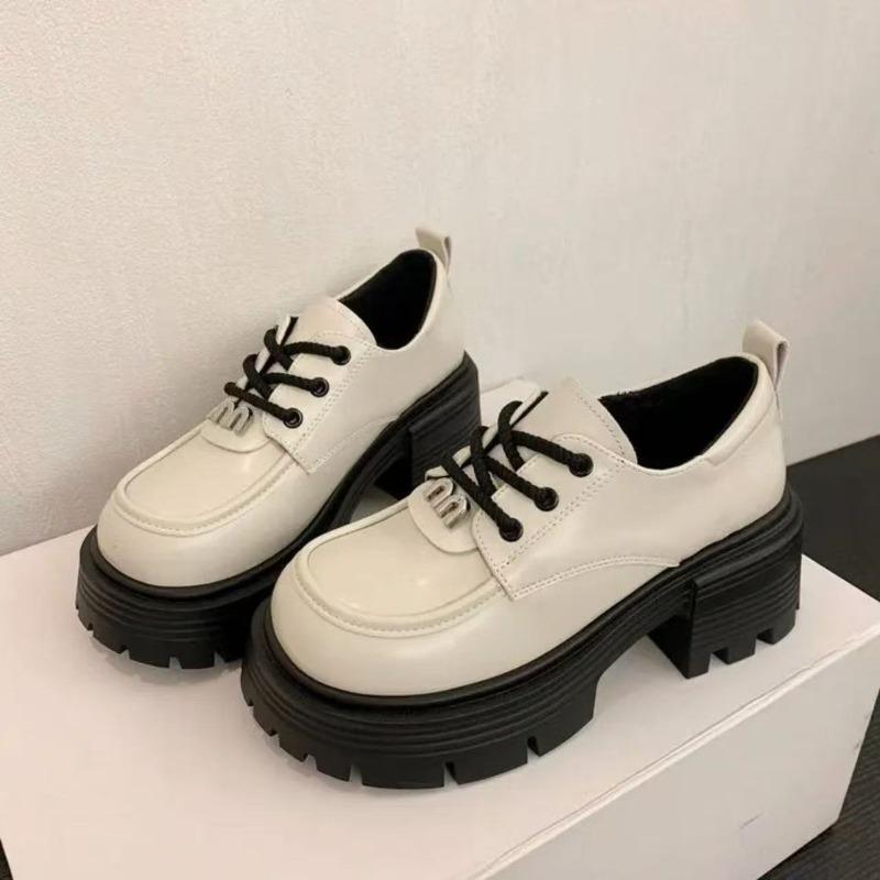 

Женские осенние новые туфли с открытым верхом и юбкой, маленькие кожаные туфли, универсальный толстый каблук, одинарные туфли на одной педали 40