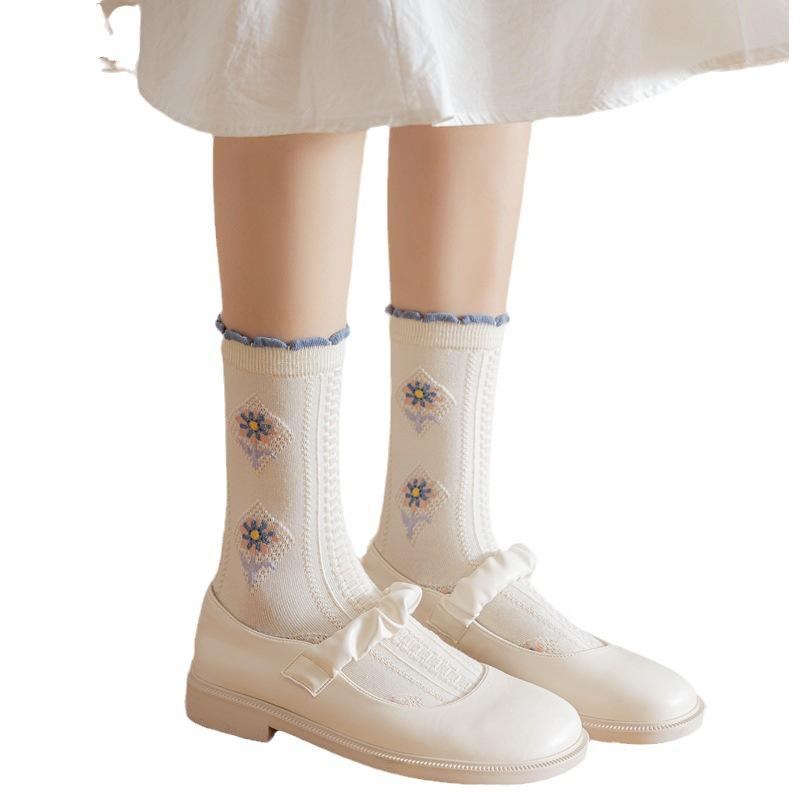 5 Pairs of Cute Socks for Girls, Mid-calf Socks, Trendy and Retro Lace, Students Wearing Long Socks for Girls
