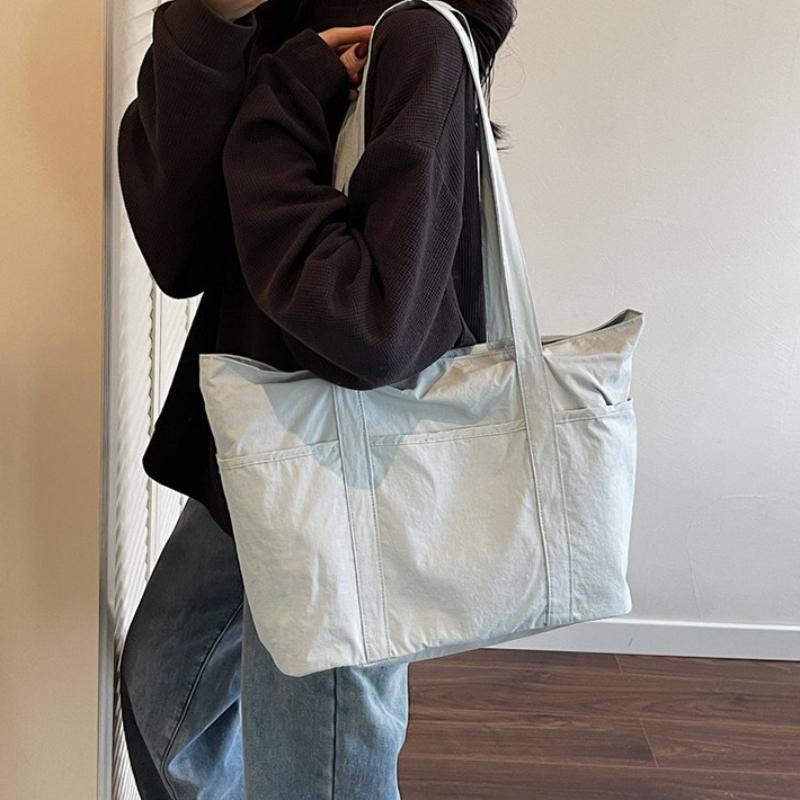 Large Capacity Solid Color Tote Bag New Casual Lightweight Nylon Shoulder Bag Versatile Canvas Bag Simple Women Handbag