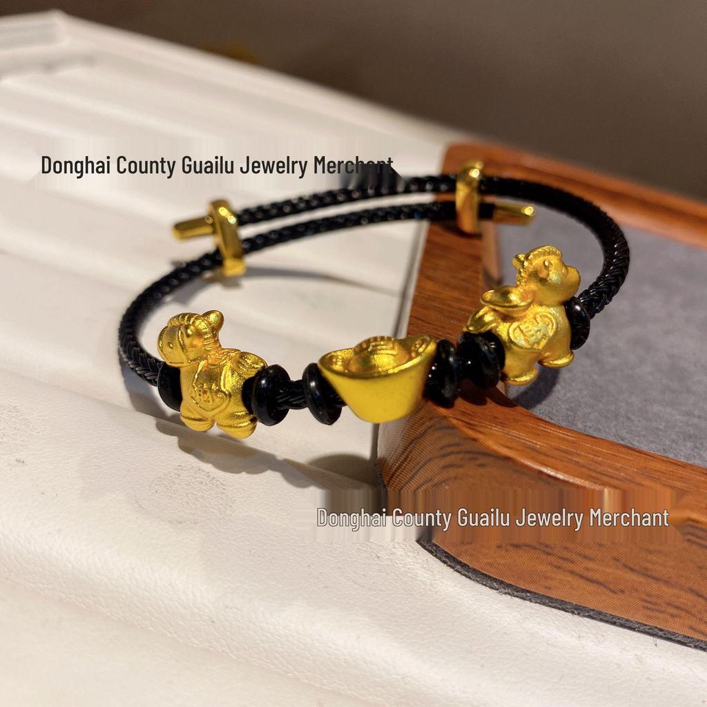 Zodiac Horse Wooden Bracelet: Adjustable Little Horse Charm for New Year Luck