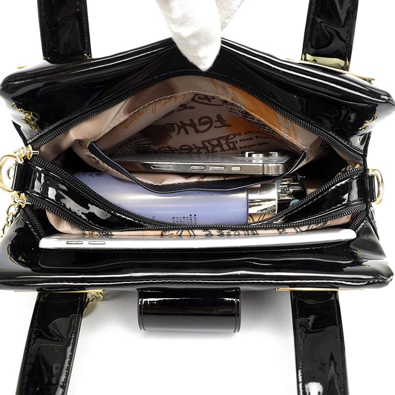 Women’s Crocodile Texture Top Handle Bag with Gold Buckle Casual Chic Shoulder Handbag for Daily Office Use