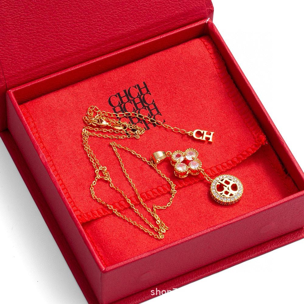Elegant Zircon Clover Pendant Necklace - Light Luxury Design