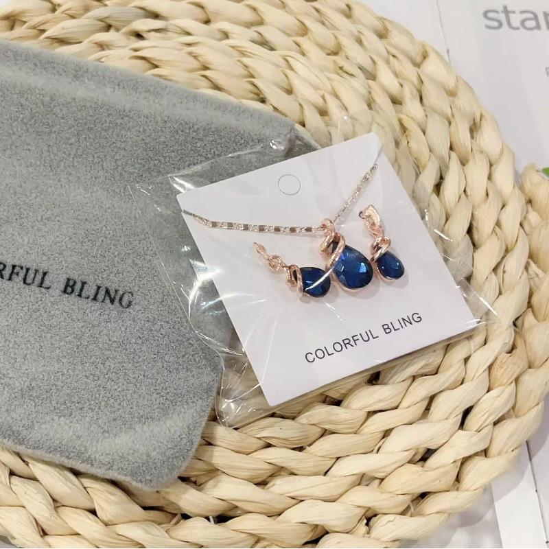 Light Crystal Rhinestone Necklace and Earrings Set , Geometric Design , Fashionable Commuting Style for Women