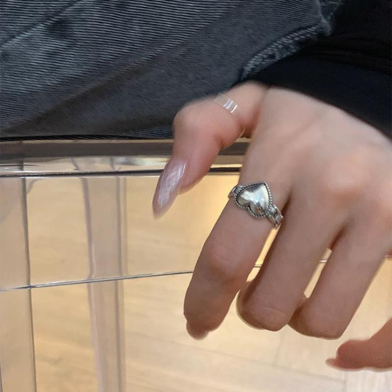 Eyecatching Copper Vintage Heart Ring For Women With Unique Design And Adjustable Fit For Wear Everyday
