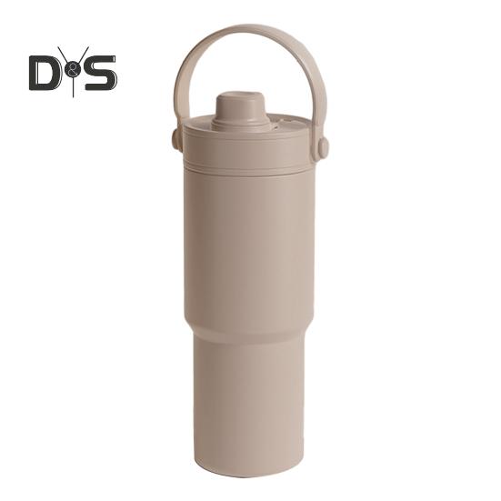 Insulated Vacuum Flask Travel Bottle with Straw Large Capacity BPA Free Food Grade Heat-Insulated Water Bottle Tumbler