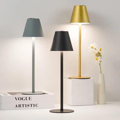 LED Desk Lamp Rechargeable Cordless Desk Lamp Dimmable Bedside Lamp Restaurant Atmosphere Lighting Decoration Reading Lampard