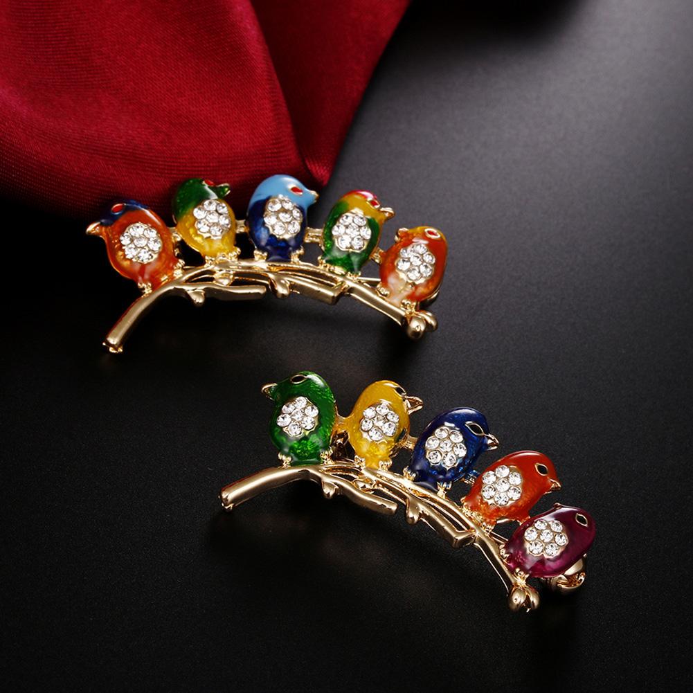 Women Delicate Diamond Colorful Cute Bird Brooch Perfect Wear Decoration