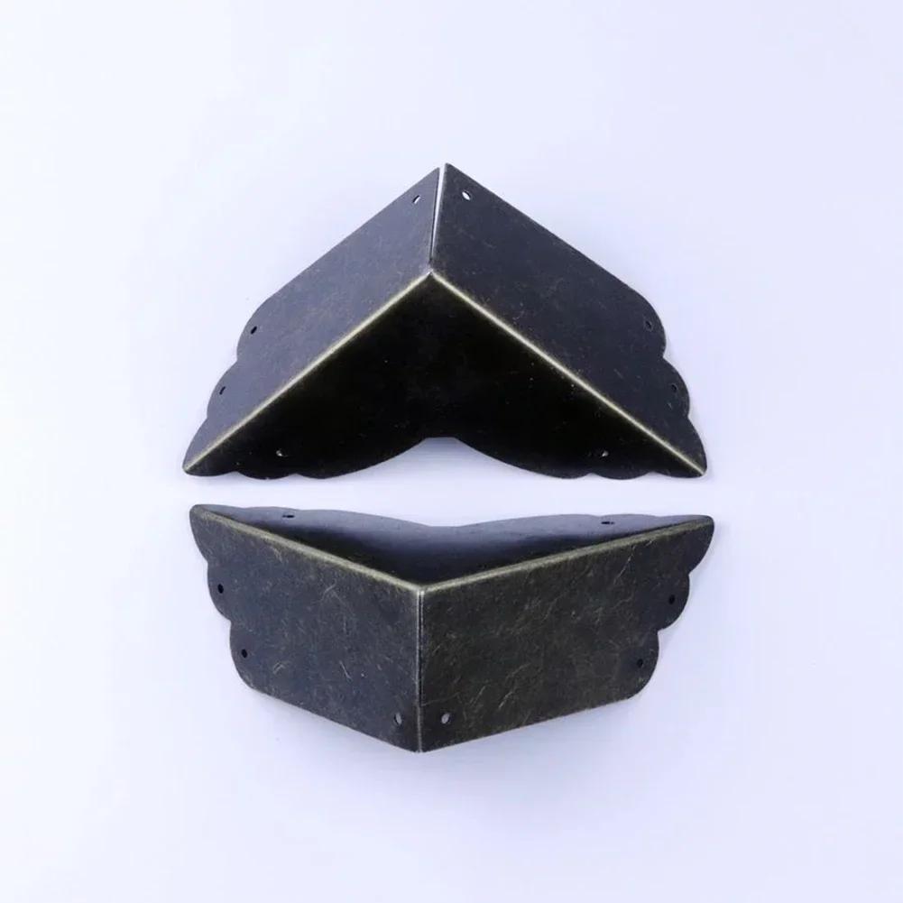 4 ks Dárková krabička Kovový rohový chránič Krabička Dekorativní roh Starožitná šperkovnice Rohový chránič Se šroubem Nábytkové kování