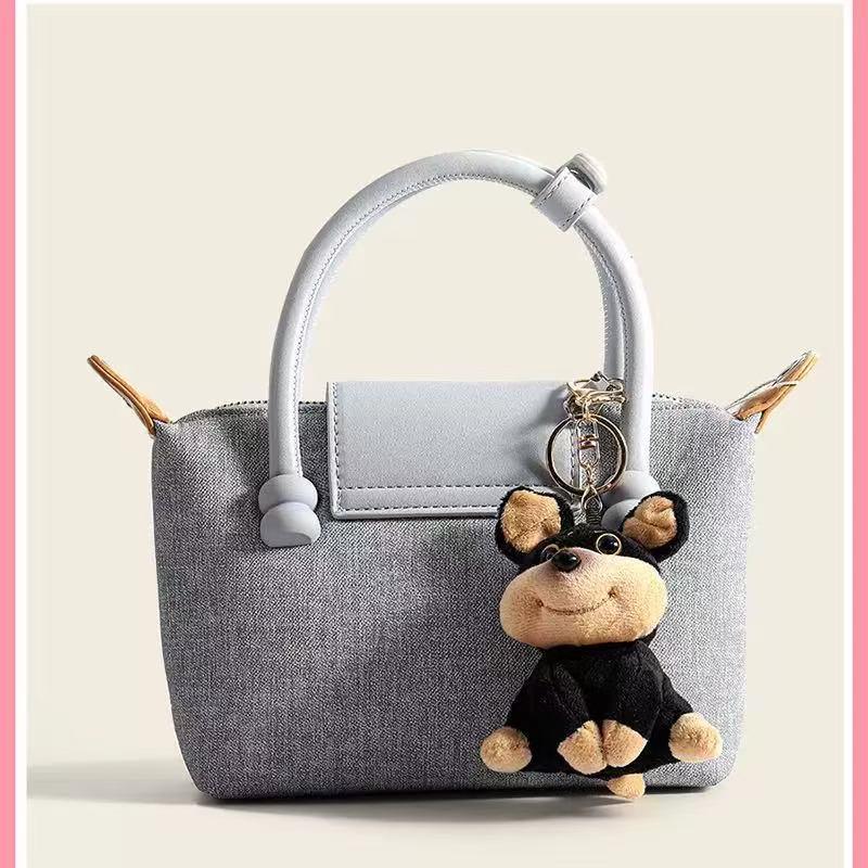 

Bee Puppy Bag Pendant: Cute Plush Dog Doll Keychain