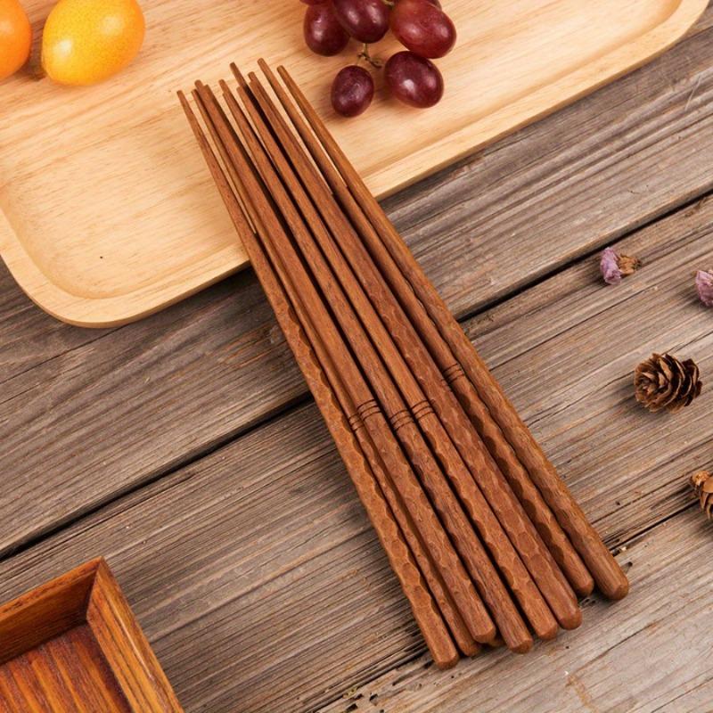 5 Pairs Japanese Hand-carved Tortoise-shell Line Chopsticks Solid Wood Pointed Chopsticks Tableware Non-slip Wooden Chopsticks