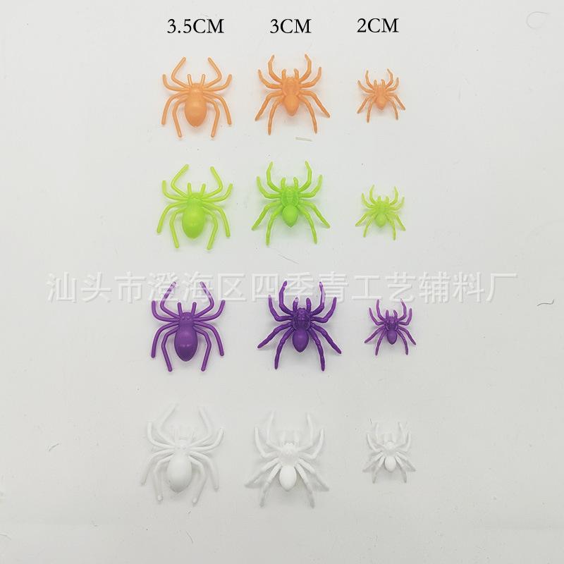 Fake Spiders Can Be Mixed with Halloween Layout Props Mini Little Spiders Trick Simulation Spoof