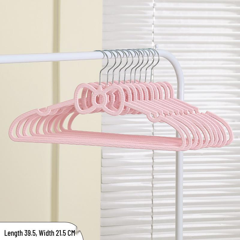 Seamless Heart Hanger: Non-Slip, Girly Princess Style for Home and Dorm Storage