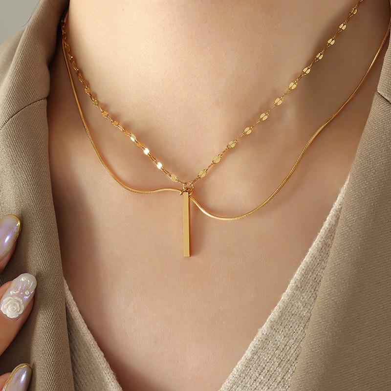 Light Luxury Rectangular Pendant Multilayer Necklace: European & American Niche Design, Titanium Steel Women's Clavicle Chain
