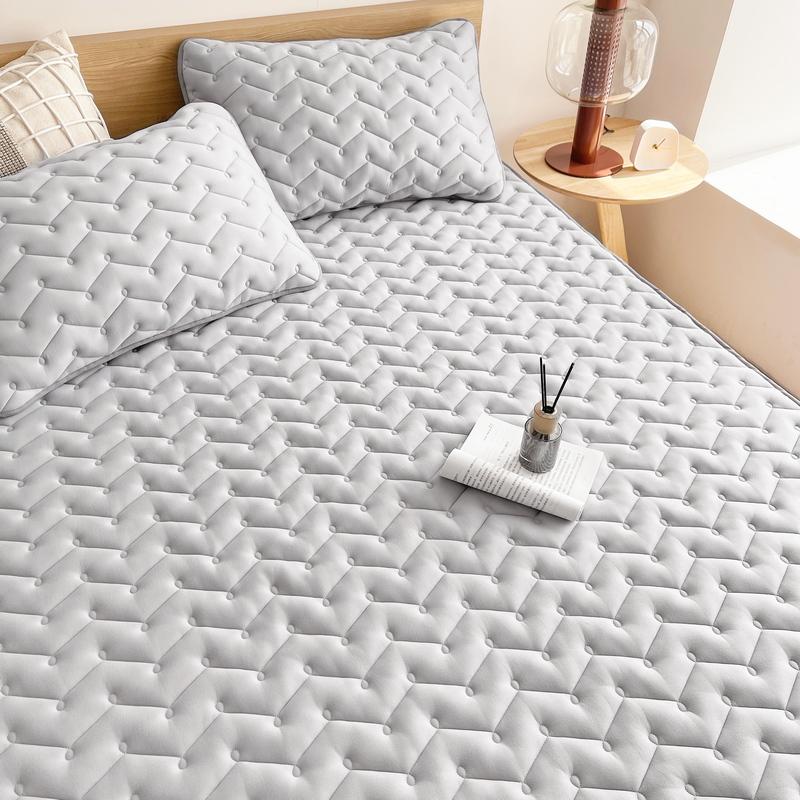 2025 New Solid Color Waterproof Bed Hat Wavy Cotton Anti-bacterial Mattress Cover Protector Skin-friendly Bed Cover with Elastic