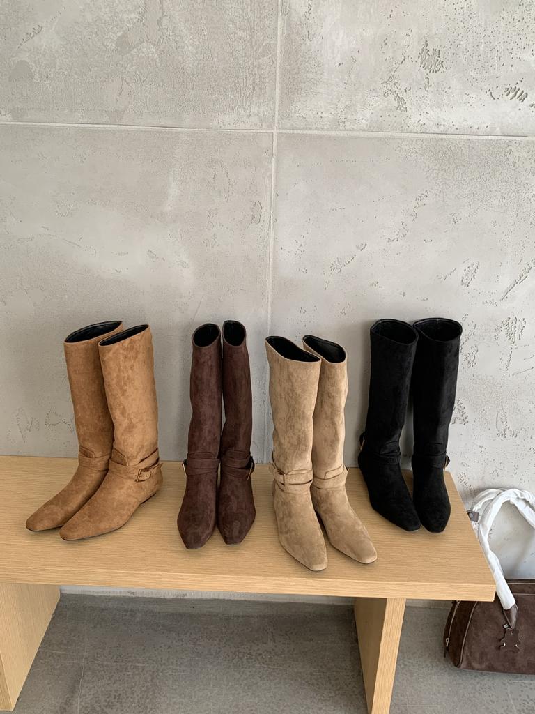 Retro pointed suede belt buckle but knee trouser boots women's long pile boots