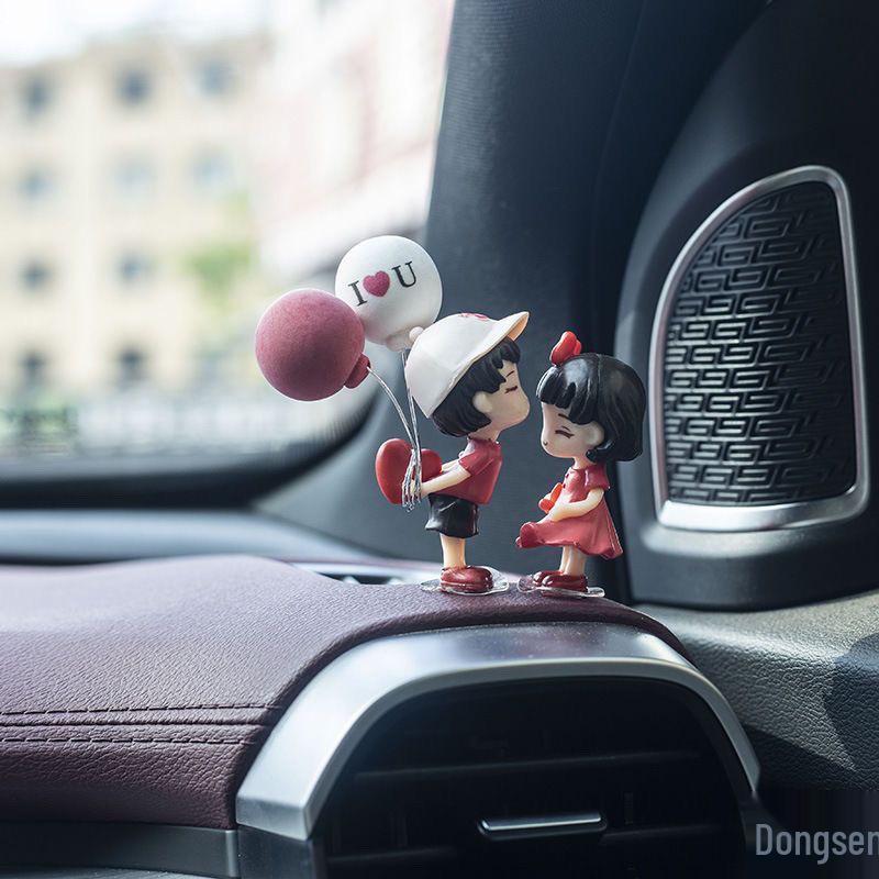 Creative Couple Car Dashboard Ornaments – Stylish Interior Decor
