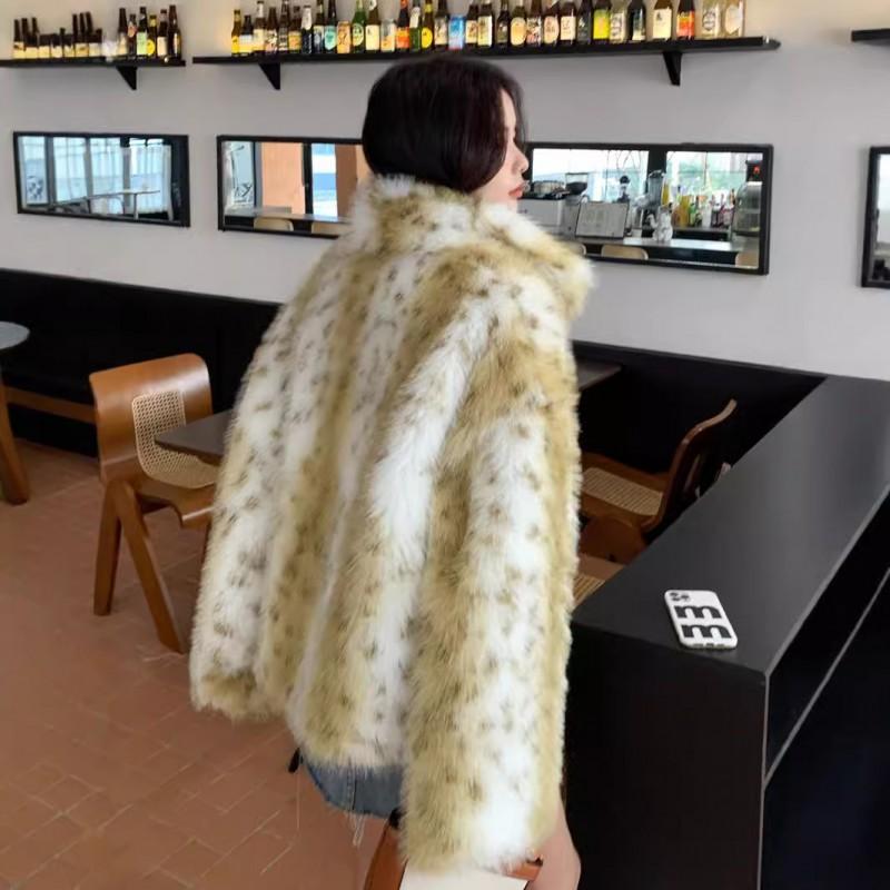 Womens Faux Fur Coat With Lynx Print Streetwear Style Mid-Length Winter Jacket