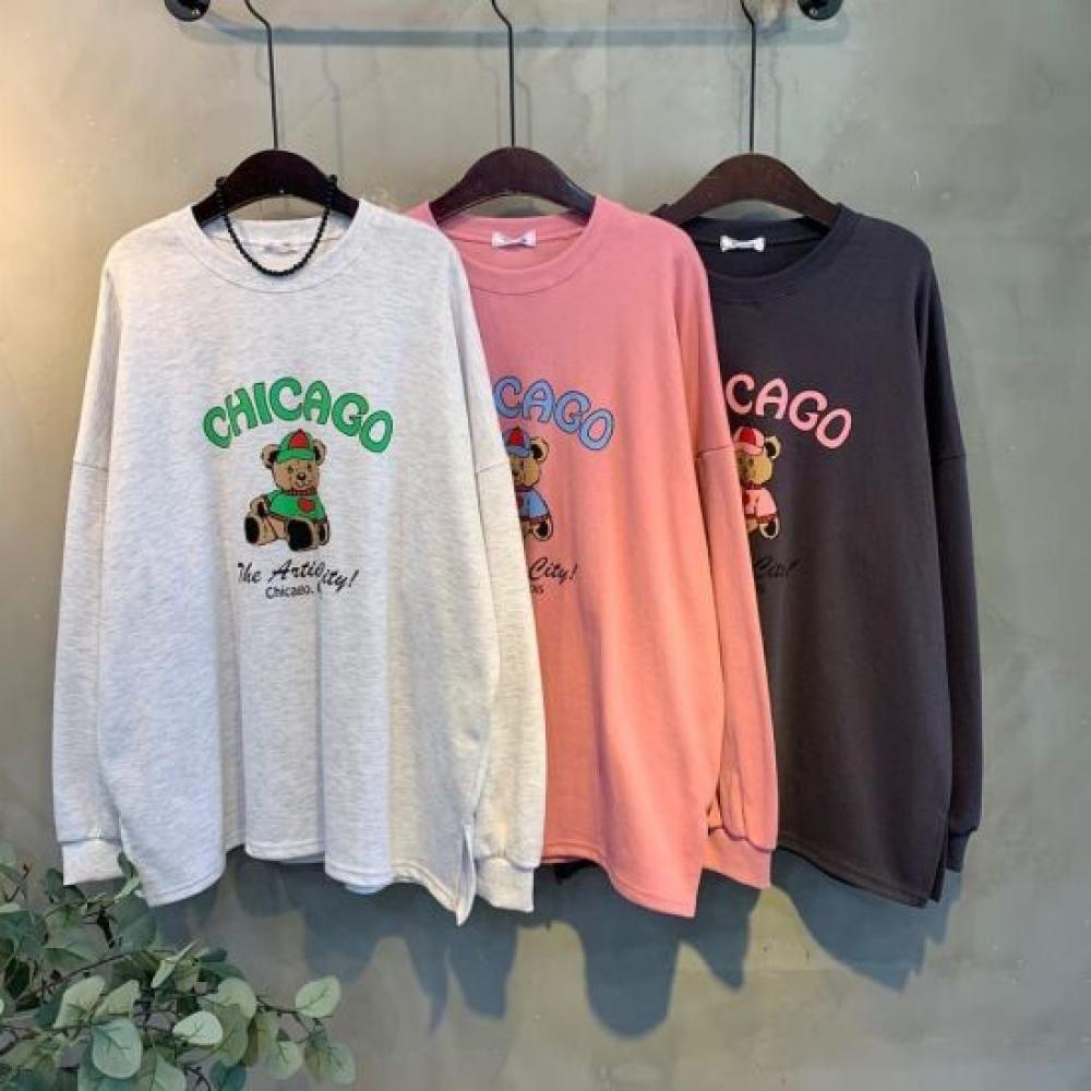 C S In The Room looSe Fit Bear prInt Side Slit SweatShirt 3Color