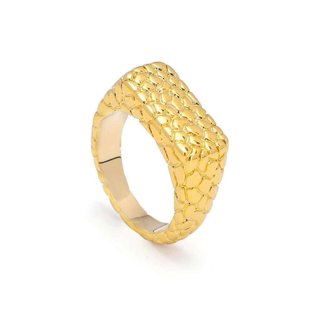 Europe and the United States Hot-selling Rectangular Seal Dragon Scale Ring Hip-hop Niche Design Irregular Crack Ring Jewelry