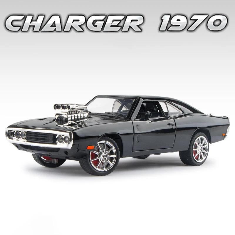

1:24 Scale Charger 1970 Alloy Car Model Toys Diecasts Metal High Simulation Vehicle with Sound and Light Car Toys Gifts for Boys чёрный