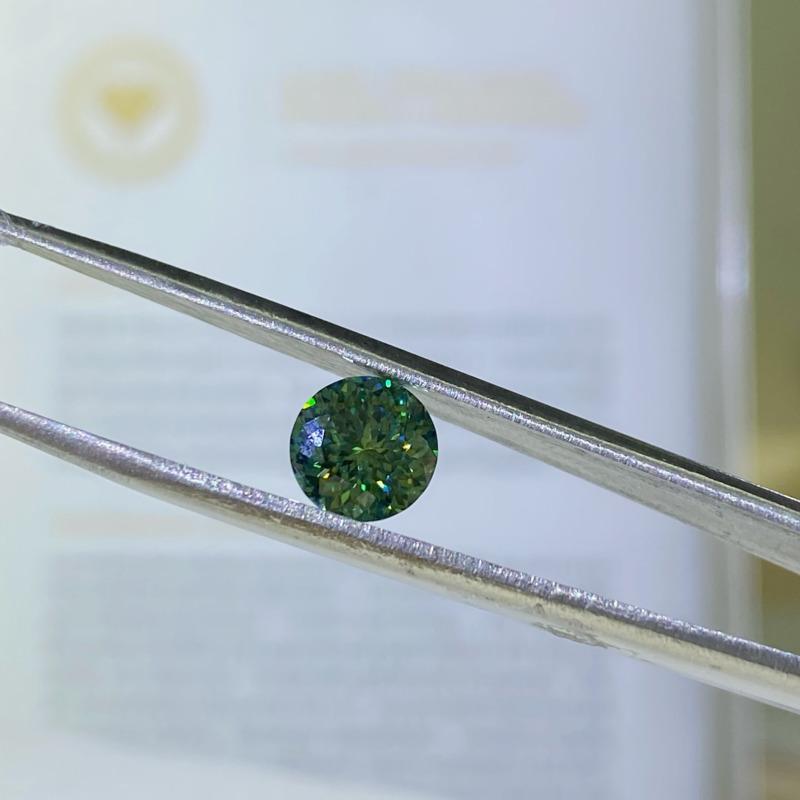 Cellacity Runder 100-Schliff Moissanit 1,0-8,0 Karat D-Farbe Massenware Hochwertige Perlen bestanden durch Diamanttester mit GRA