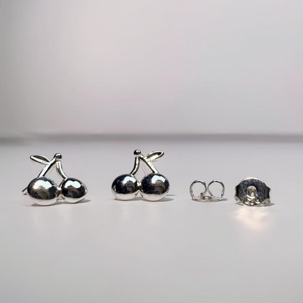 Korean Sweet Cherry Small Stud Earrings