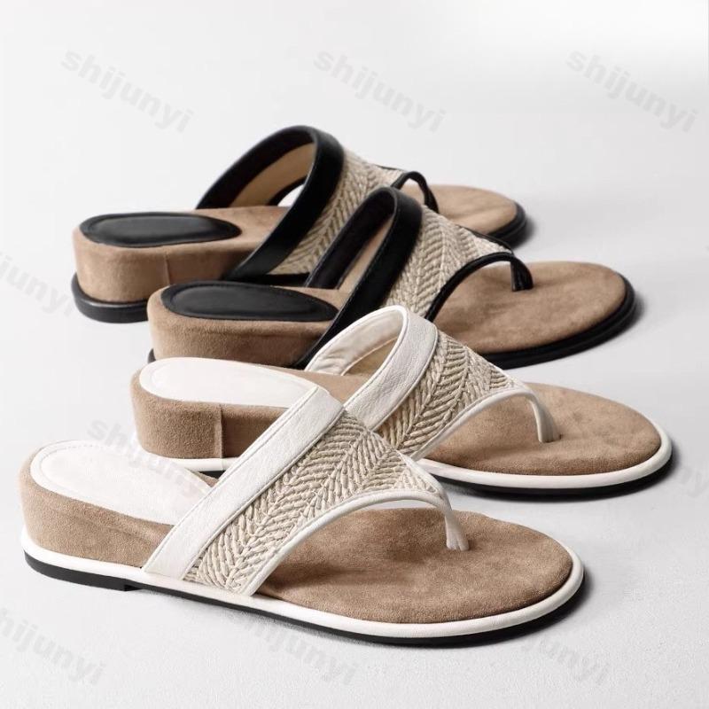 Fashion Soft Soled Woven Designed Casual Flip Flops for Women's 2025 Summer New Fashion Comfortable Wedge Slippers Outdoor Beach Sandals