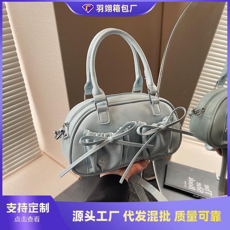 High-end niche bag women's spring and summer new fashion messenger bag versatile pleated portable pillow bag